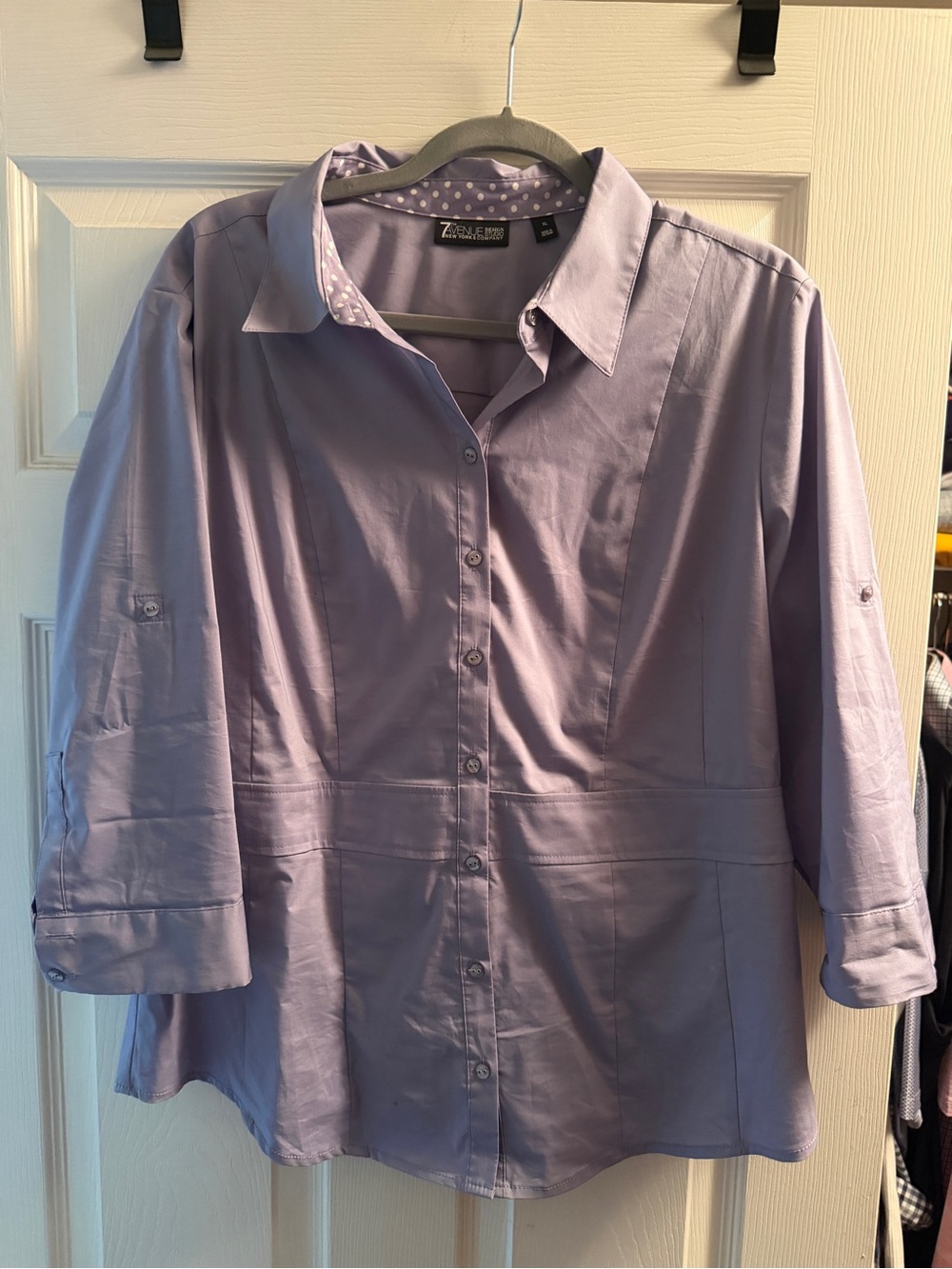 New York and Company Women’s Light Purple Button-Down Shirt